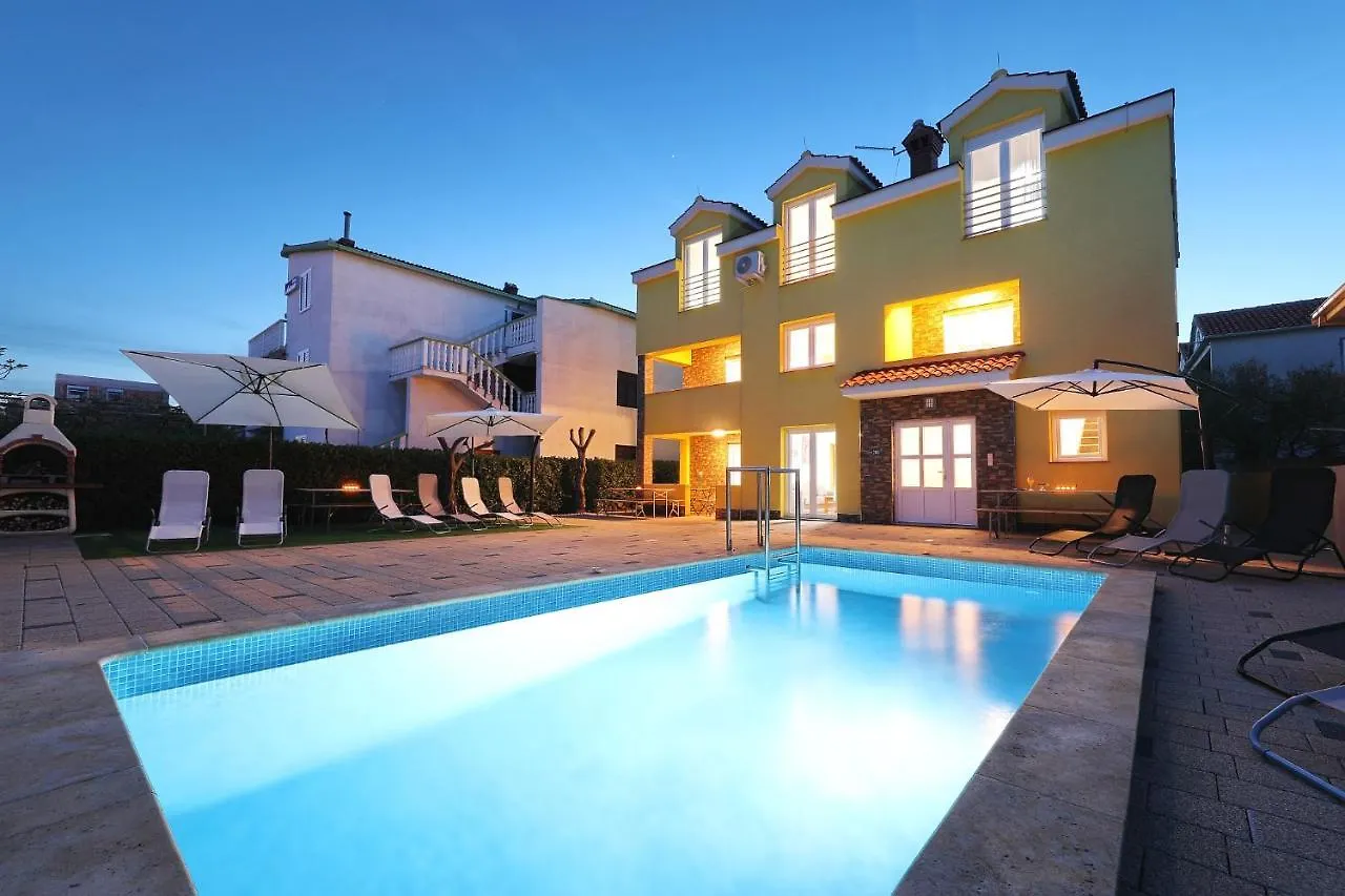 Apartments Oliva Vrsi Chorwacja