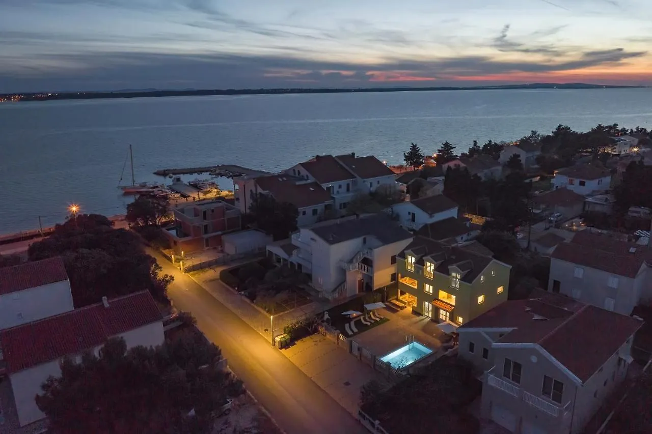 Apartments Oliva Vrsi
